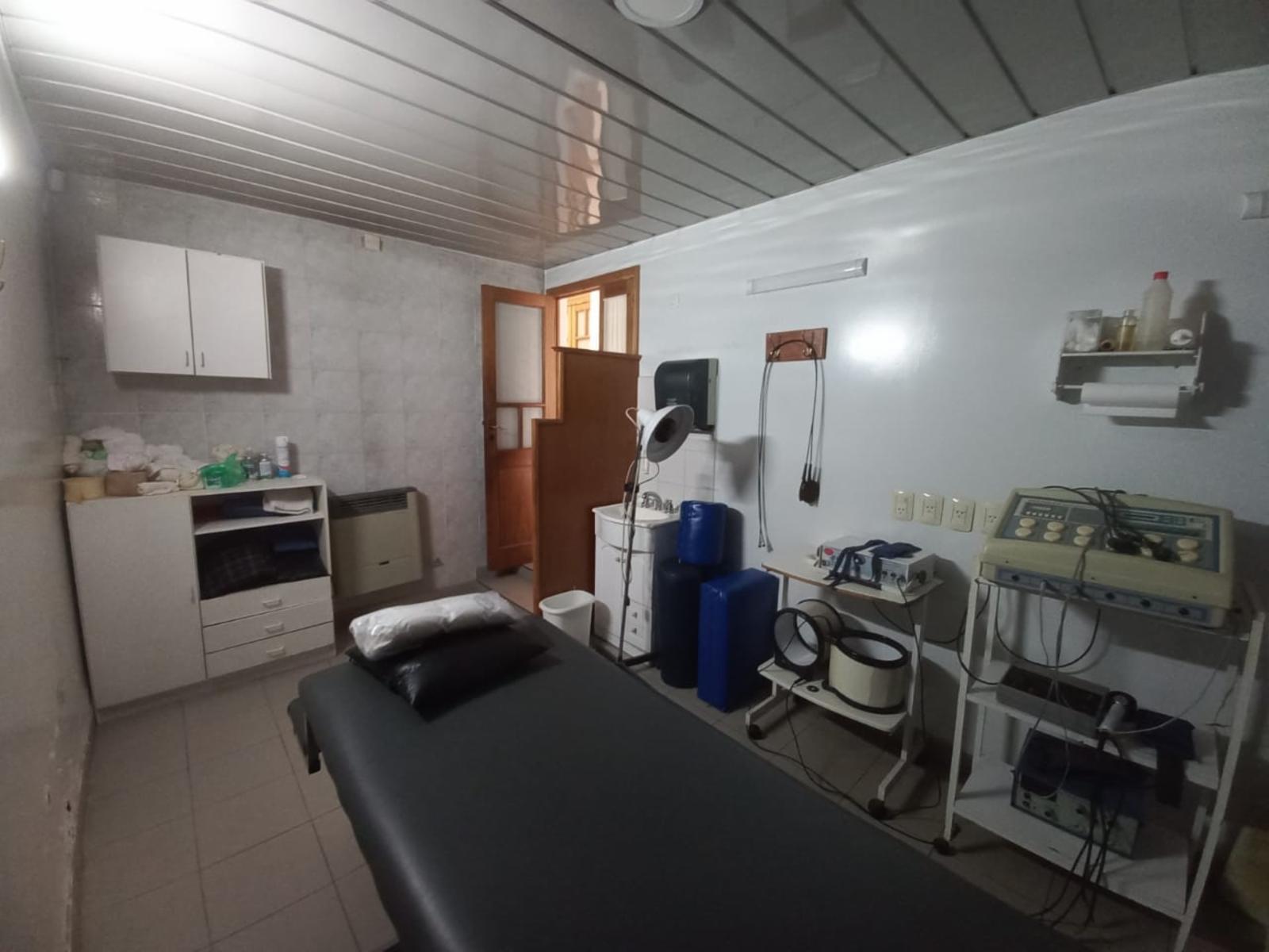 Importante Predio en Centro de la Ciudad para uso Deportivo y/o Salud — foto 15