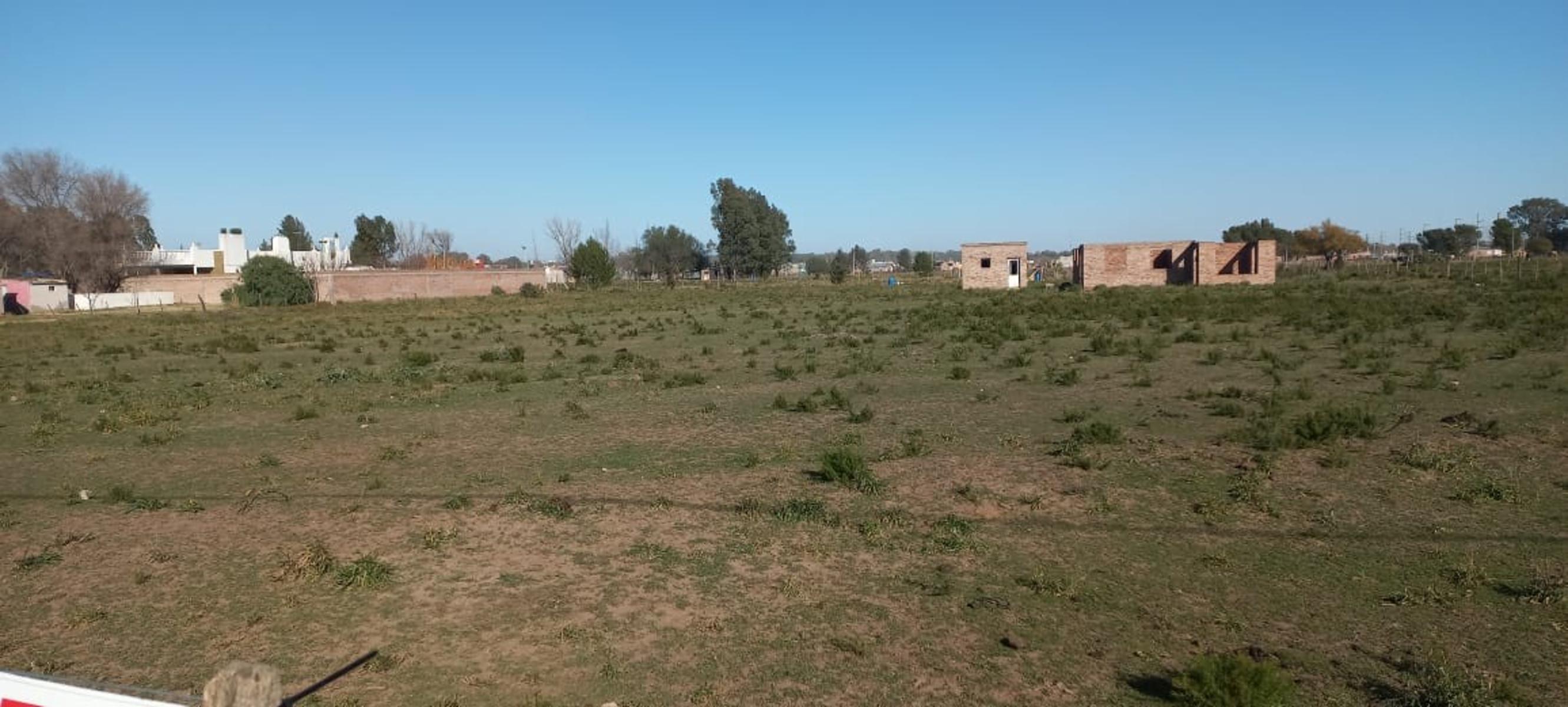 Lote gran tamaño en Barrio de casaquintas con fácil ingreso — foto 3