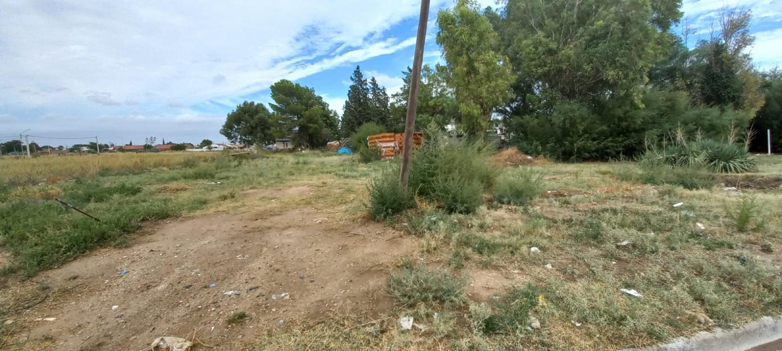 ATENCION EMPRESAS Se venden 2 LOTES juntos o separados - En una de las arterias de ingreso principales a la ciudad - Asfalto y TODOS los servicios — foto 3