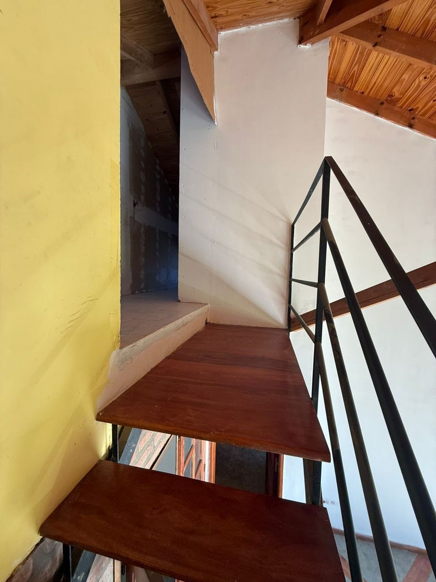 Venta de moderna, funcional y luminosa casa ubicada en Barrio Los Chañares — foto 15