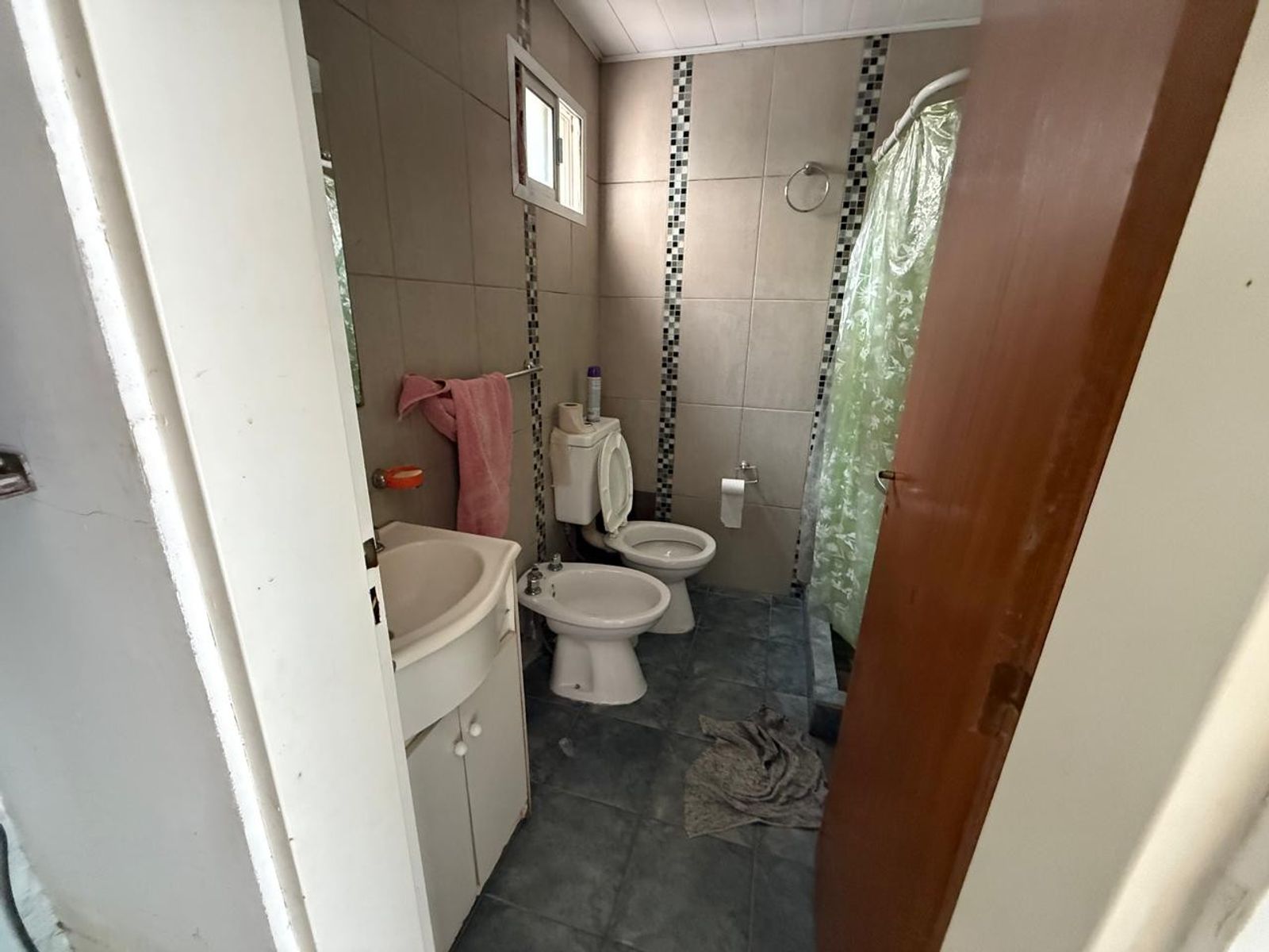 VENTA DE CASA PARCIALMENTE A RECICLAR EN BAHÍA BLANCA, ZONA APTA INDUSTRIA — foto 14