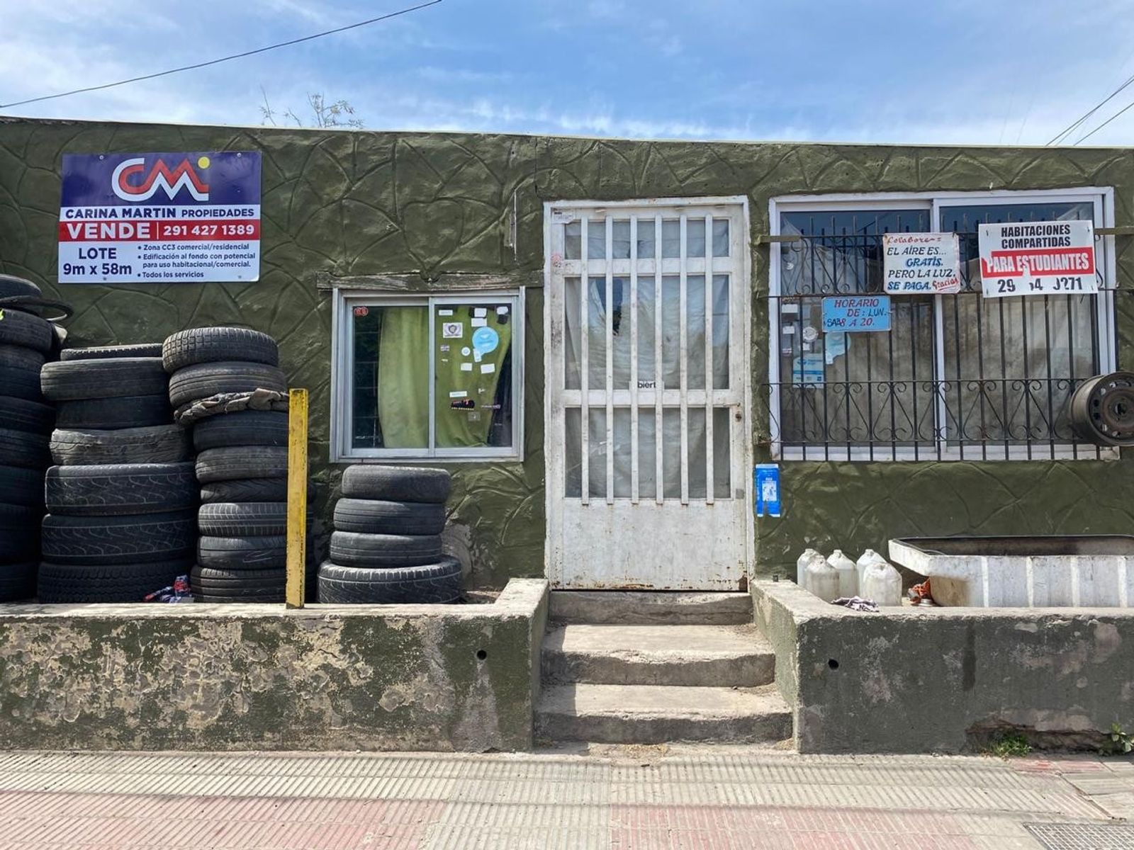 Venta de Lote de 9m x 58m con Galpón al fondo convertido en viviendacon posibilidad de reconversión, Sixto Laspiur 1100 - 9