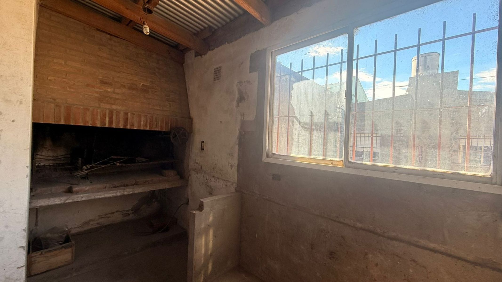 VENTA DE PROPIEDAD CON GALPON Y VIVIENDA EN ZONA MIXTA, PACIFICO 2300, BAHIA BLANCA - 5