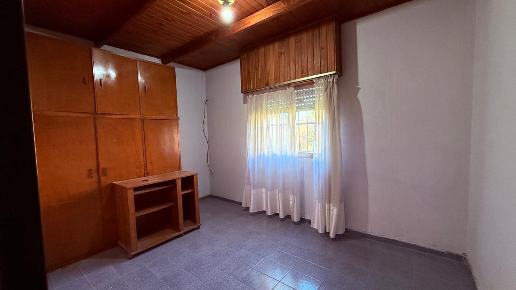 VENTA DE PROPIEDAD CON GALPON Y VIVIENDA EN ZONA MIXTA, PACIFICO 2300, BAHIA BLANCA - 9