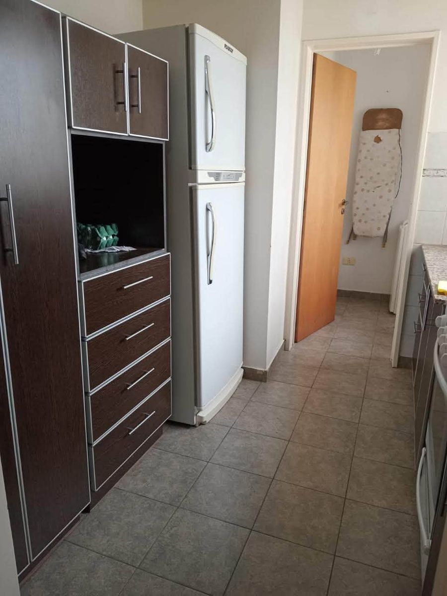 VENTA DE DEPTO 2 DORM. + BALCON AL FRENTE + COCHERA CUBIERTA, AGUADO 200 — foto 4