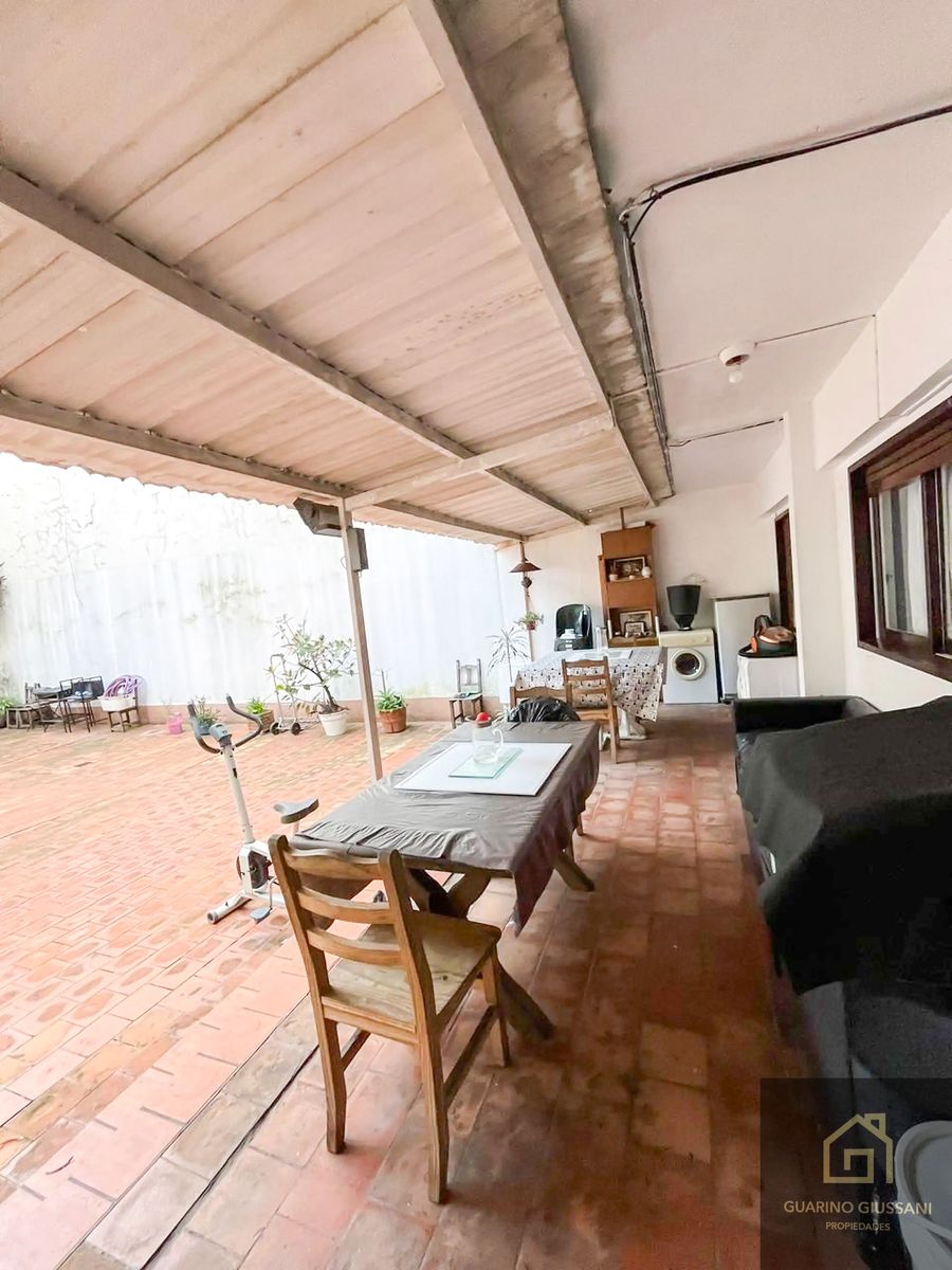 Venta departamento a refaccionar con patio. Contrafrente. 215 m2 — foto 4