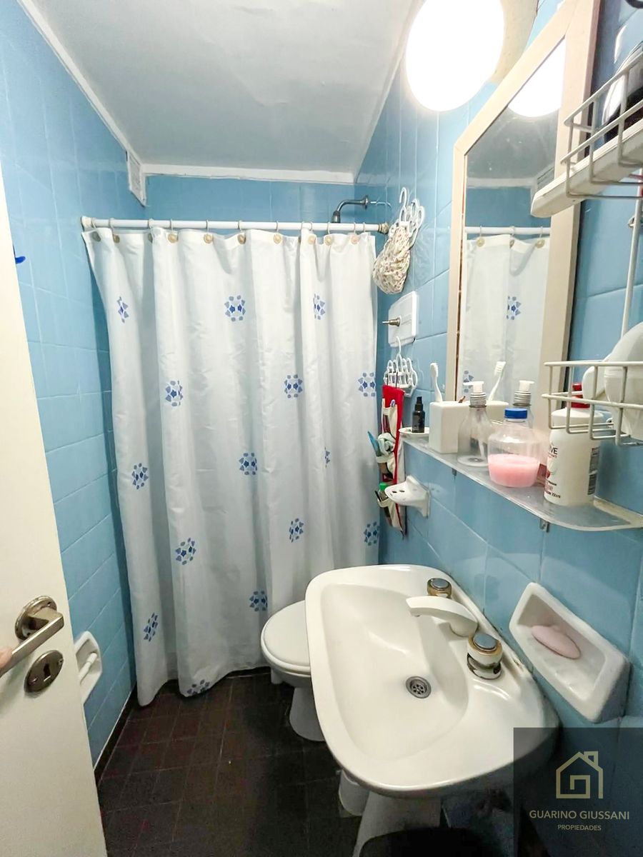Venta departamento a refaccionar con patio. Contrafrente. 215 m2 — foto 13