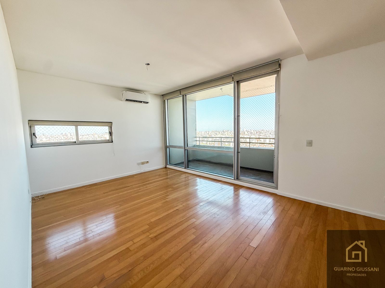 BAJO VALOR 3 AMB EN ALQUILER EN TORRES MIRABILIA PISO ALTO CON COCHERA VISTA ABIERTA A LA CIUDAD - 9