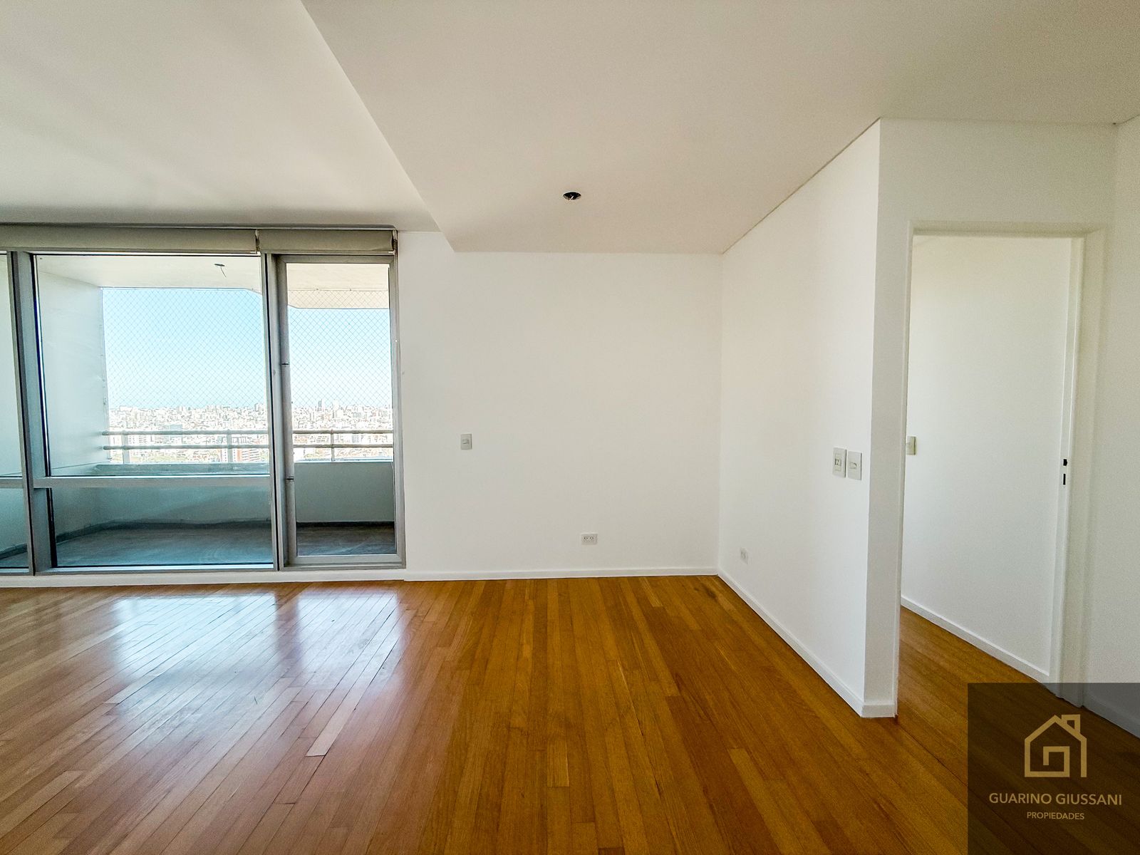 BAJO VALOR 3 AMB EN ALQUILER EN TORRES MIRABILIA PISO ALTO CON COCHERA VISTA ABIERTA A LA CIUDAD - 19