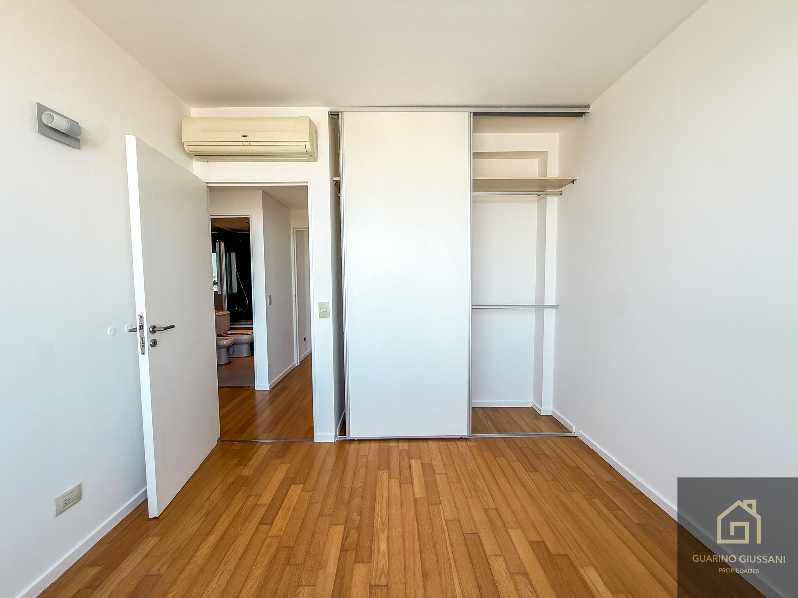 BAJO VALOR 3 AMB EN ALQUILER EN TORRES MIRABILIA PISO ALTO CON COCHERA VISTA ABIERTA A LA CIUDAD - 26