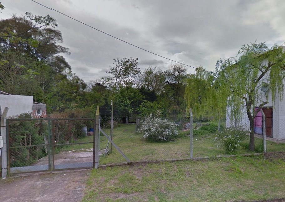 Lote - 10 x 30 mts - Grand Bourg