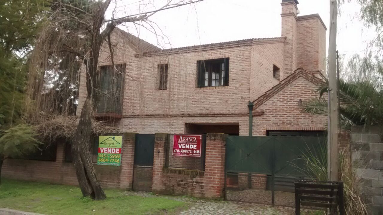 Casa tipo Chalet- Estilo Campo
