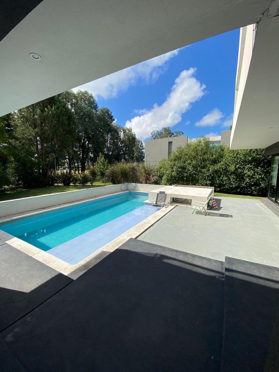 Chalet 5 Amb Rumenco (barrio privado) — foto 4