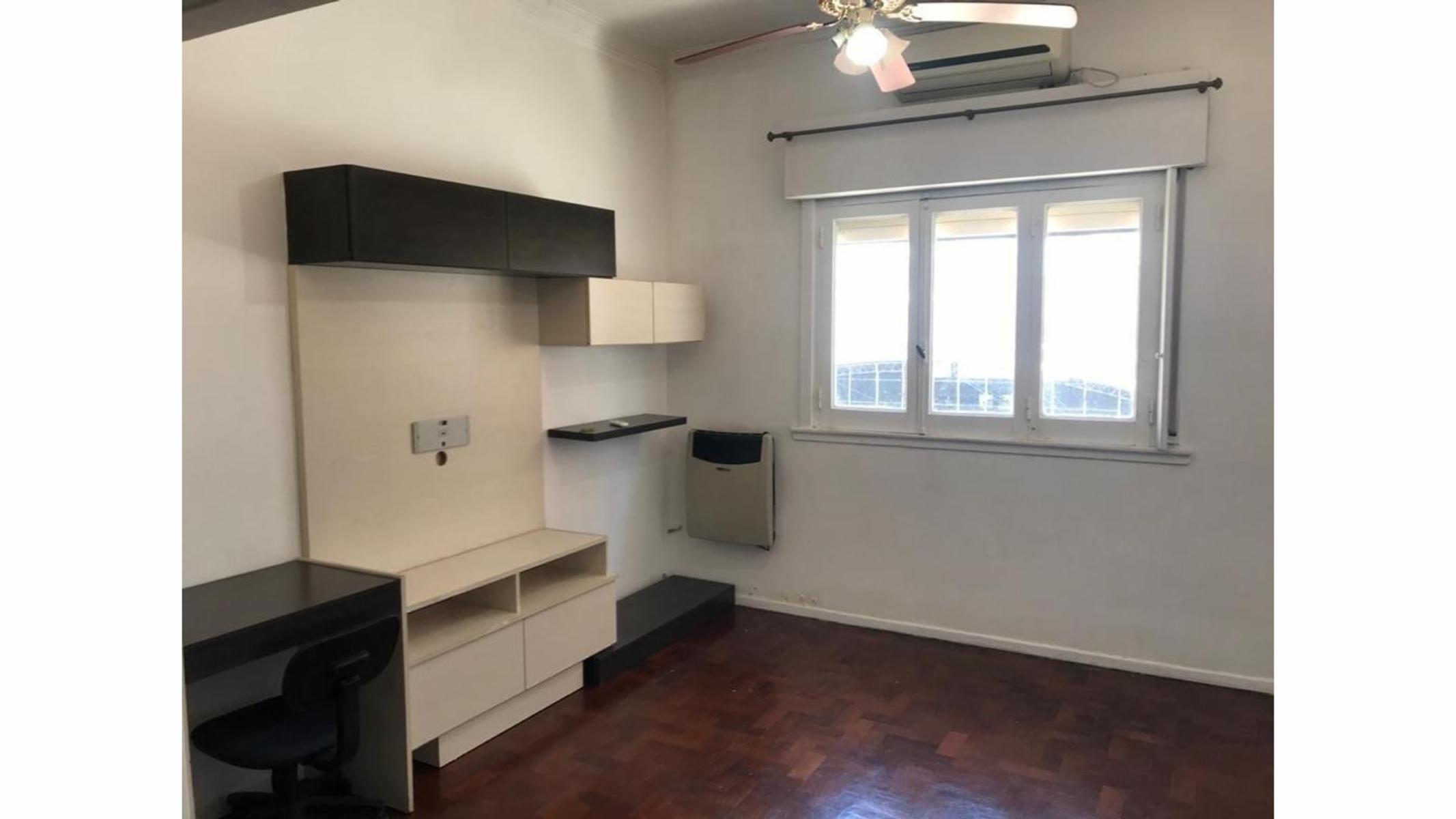 LUMINOSO DEPARTAMENTO 3 AMBIENTES A METROS DE LA PLAZA MITRE Y DE LA ESTACIÓN DE RAMOS MEJÍA — foto 4