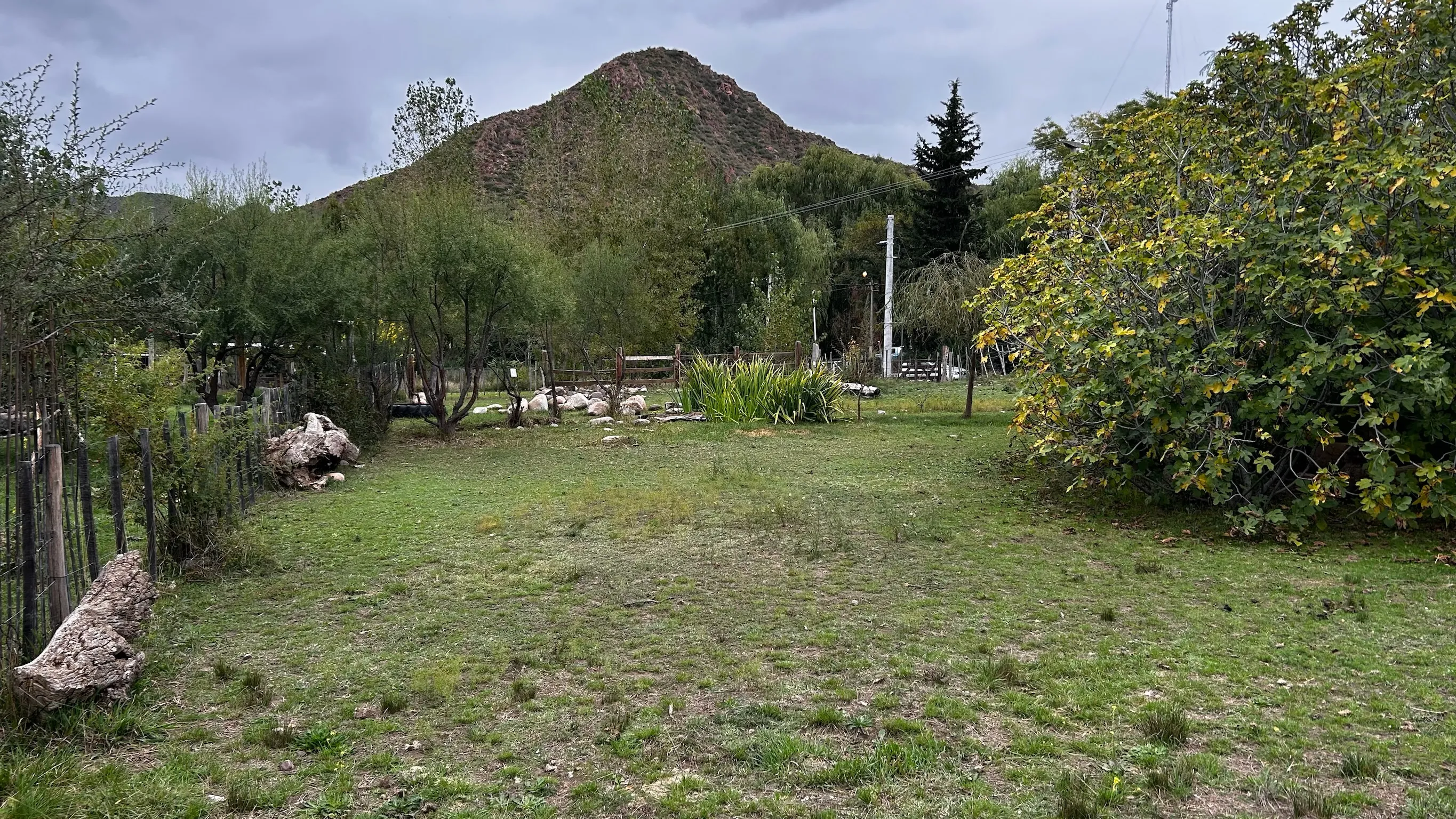 VENDO LOTE CON HIJUELA DE RIEGO - 2