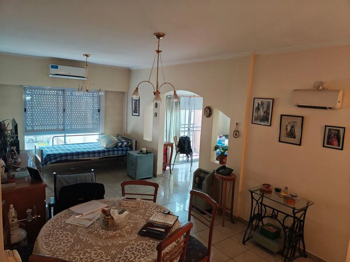 DEPARTAMENTO 4 AMBIENTES con COCINA INDEPENDIENTE  EN RAMOS MEJIA - 7
