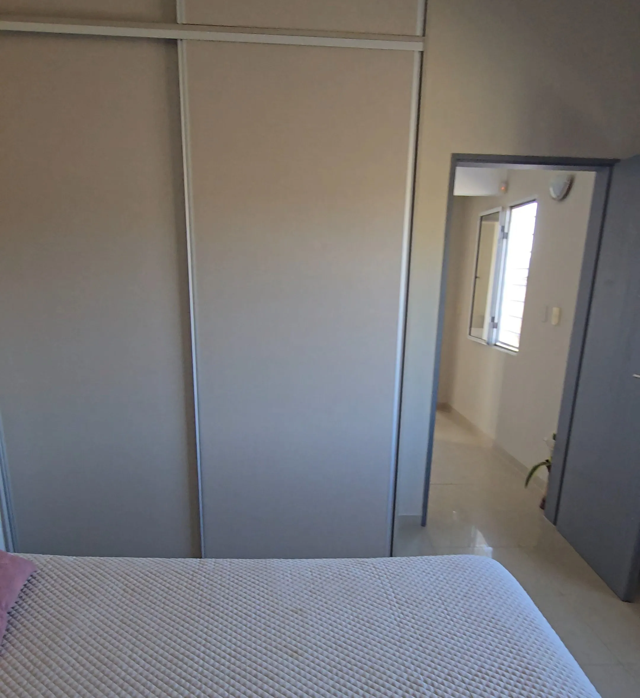 MUY LINDA CASA EN VENTA EN CARLOS PAZ, BARRIO RESIDENCIAL LAS ENSENADAS, CON GAS NATURAL ! Digna de ver. - 12
