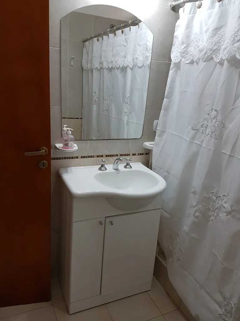 LINDO DEPARTAMENTO EN VILLA CARLOS PAZ, ALQUILER PERMANENTE A 2 AÑOS, EN COMPLEJO CON PILETA, QUINCHO ASADOR, Gas Natural. Calefacción central - 13