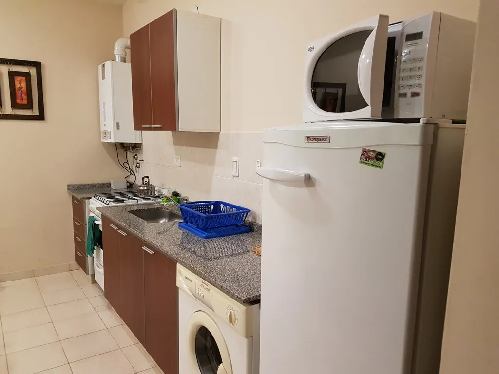 LINDO DEPARTAMENTO EN VILLA CARLOS PAZ, ALQUILER PERMANENTE A 2 AÑOS, EN COMPLEJO CON PILETA, QUINCHO ASADOR, Gas Natural. Calefacción central - 6