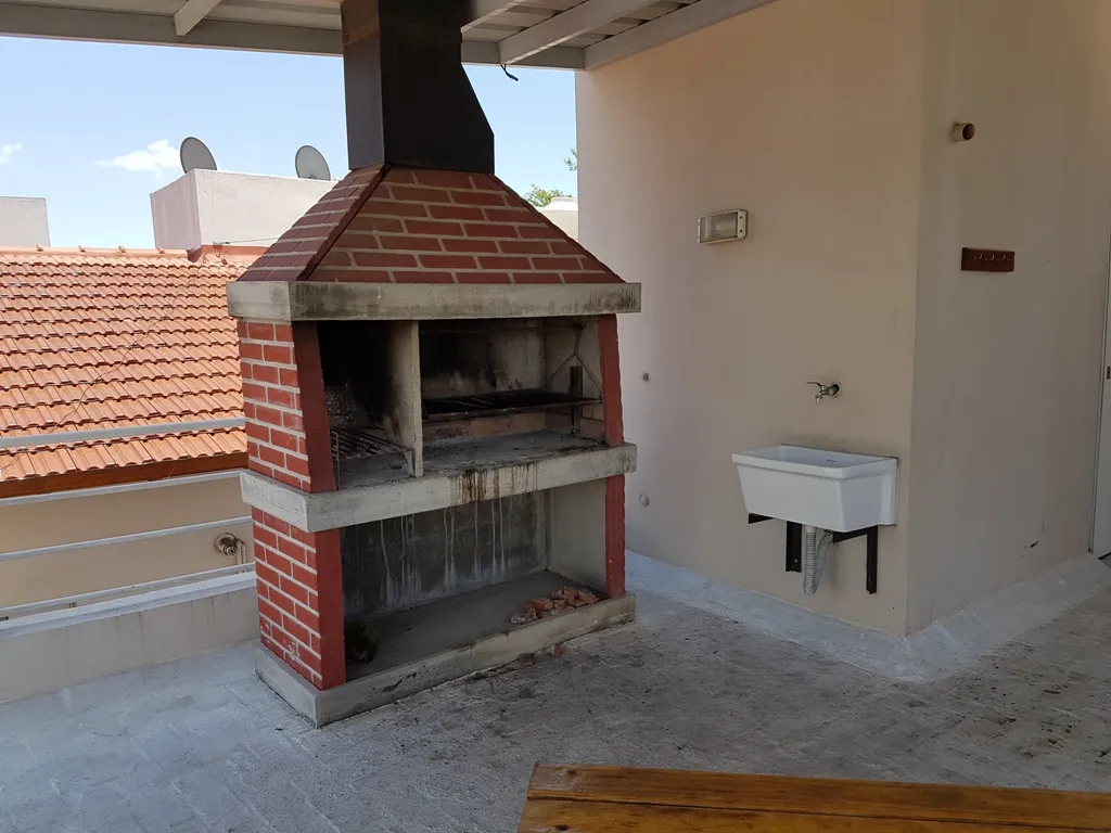 LINDO DEPARTAMENTO EN VILLA CARLOS PAZ, ALQUILER PERMANENTE A 2 AÑOS, EN COMPLEJO CON PILETA, QUINCHO ASADOR, Gas Natural. Calefacción central - 19