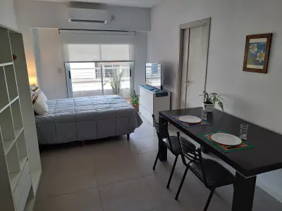 Monoambiente Con Balcón Óptima Ubicación