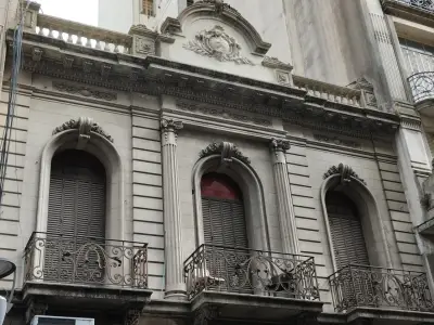 VENTA DE PH ,EX PETIT HOTEL ,520 M2 EN SAN NICOLAS
