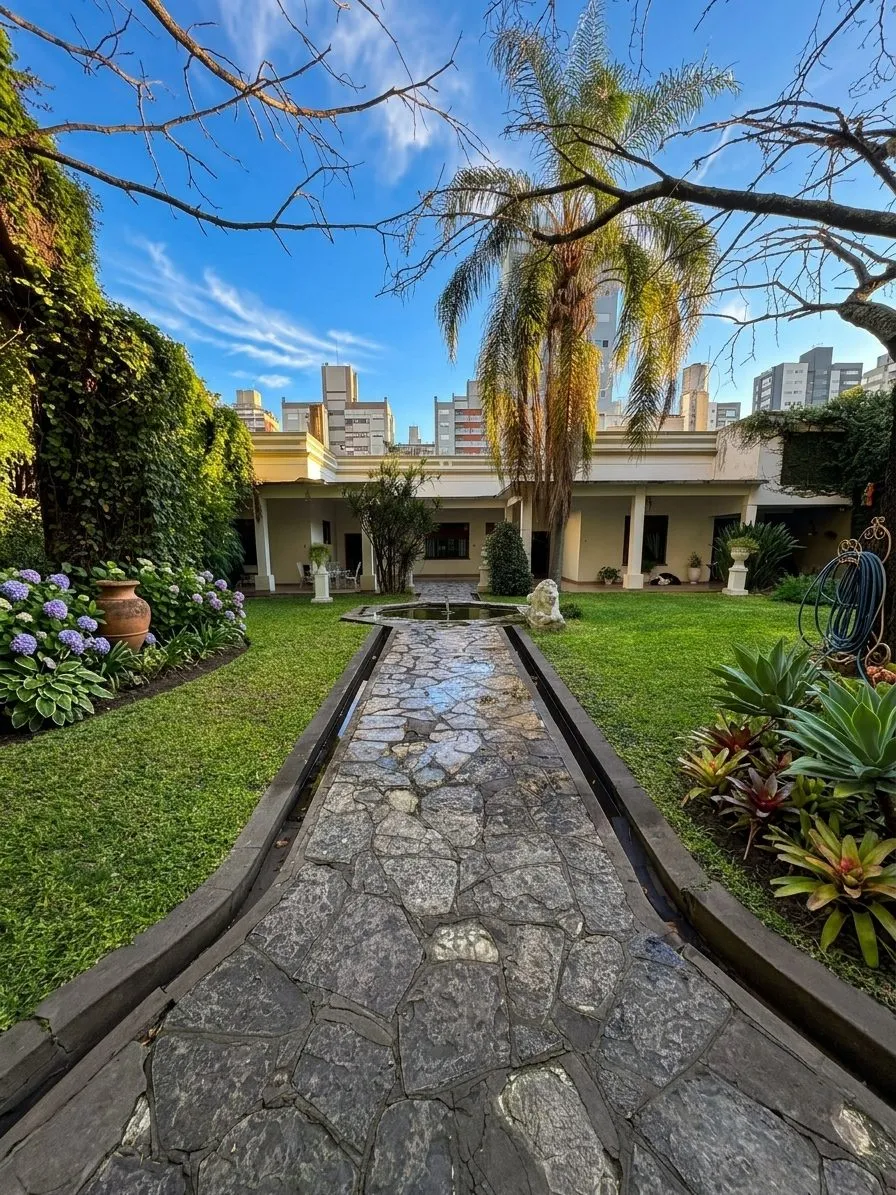 Casa quinta de 1000 m2 EN PLENO CENTRO DE SAN MARTIN — foto 5
