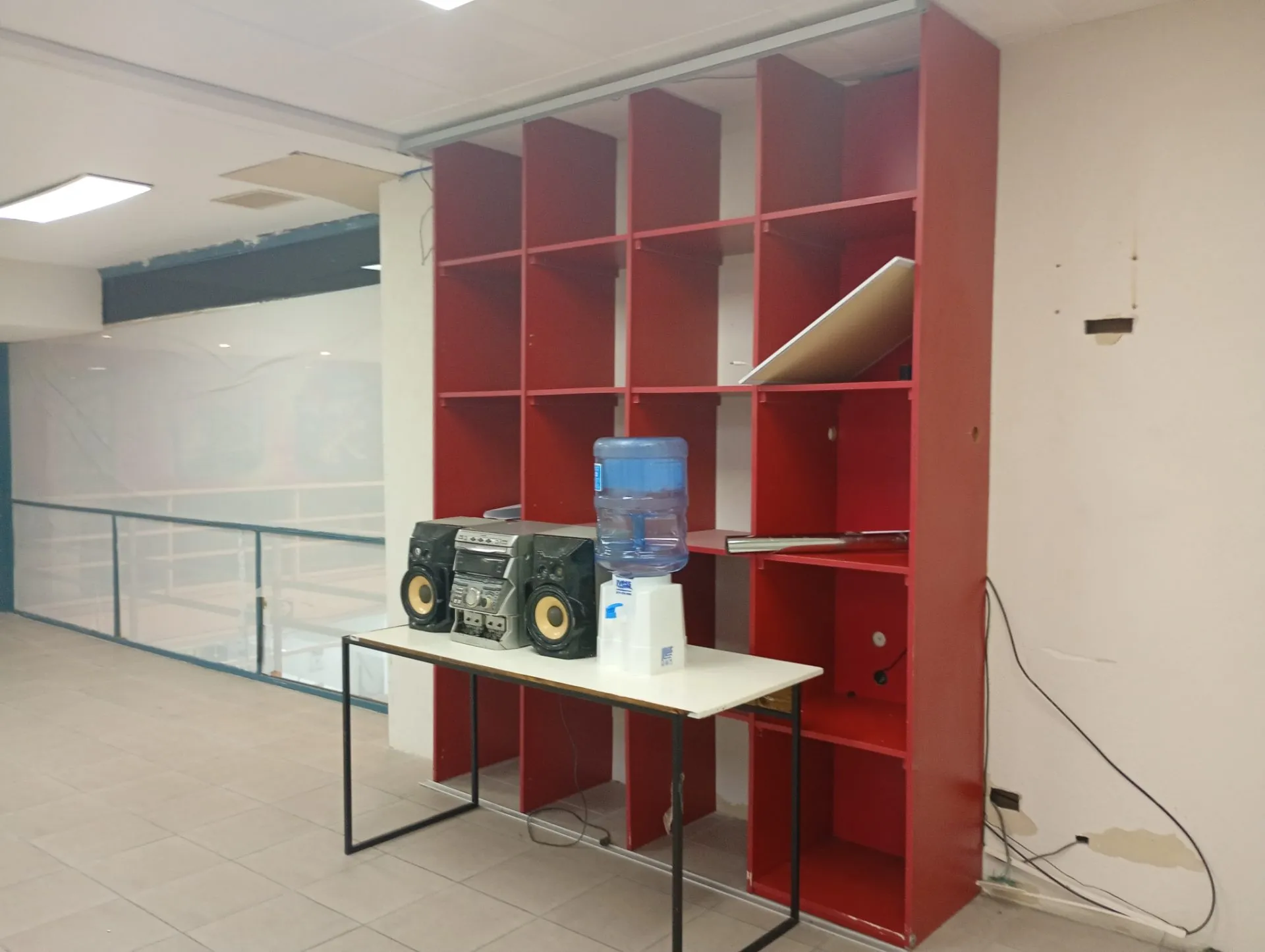 ALQUILER DE LOCAL EN GALERIA FLORIDA — foto 8