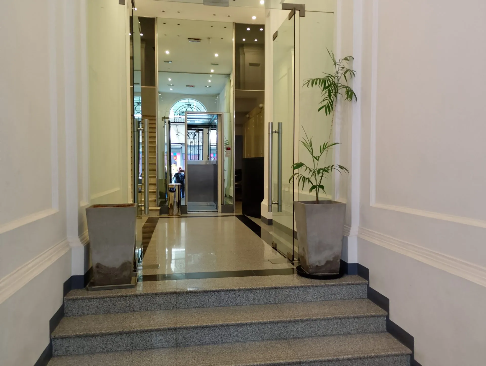 OFICINA EN VENTA EN SAN NICOLAS — foto 8
